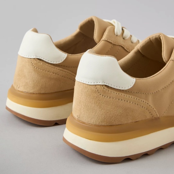 Tan platform sneakers - Picture 3 of 6